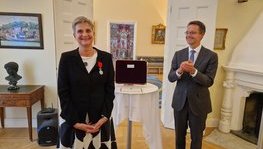 Helena Jäderblom nommée Chevalier de la Légion d'honneur (19 septembre (...)